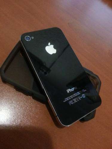 Apple iPhone 4S 16GB Black (Factory Unlocked) + FREE OVERNIGHT DELIVERY